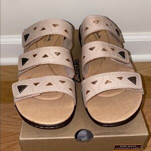 Clarks Laurieann Nora Leather Sand Slide Sandal Tan Size size 12 NWT